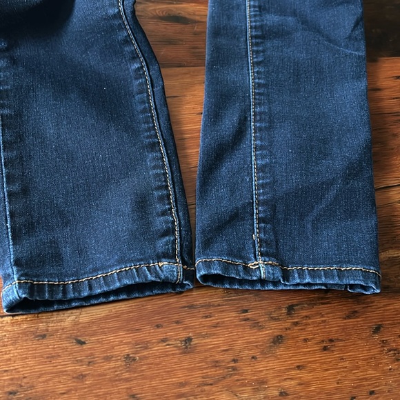 American Eagle Women's Low Rise Jegging Super Stretch Dark Denim size 4 - Picture 6 of 8